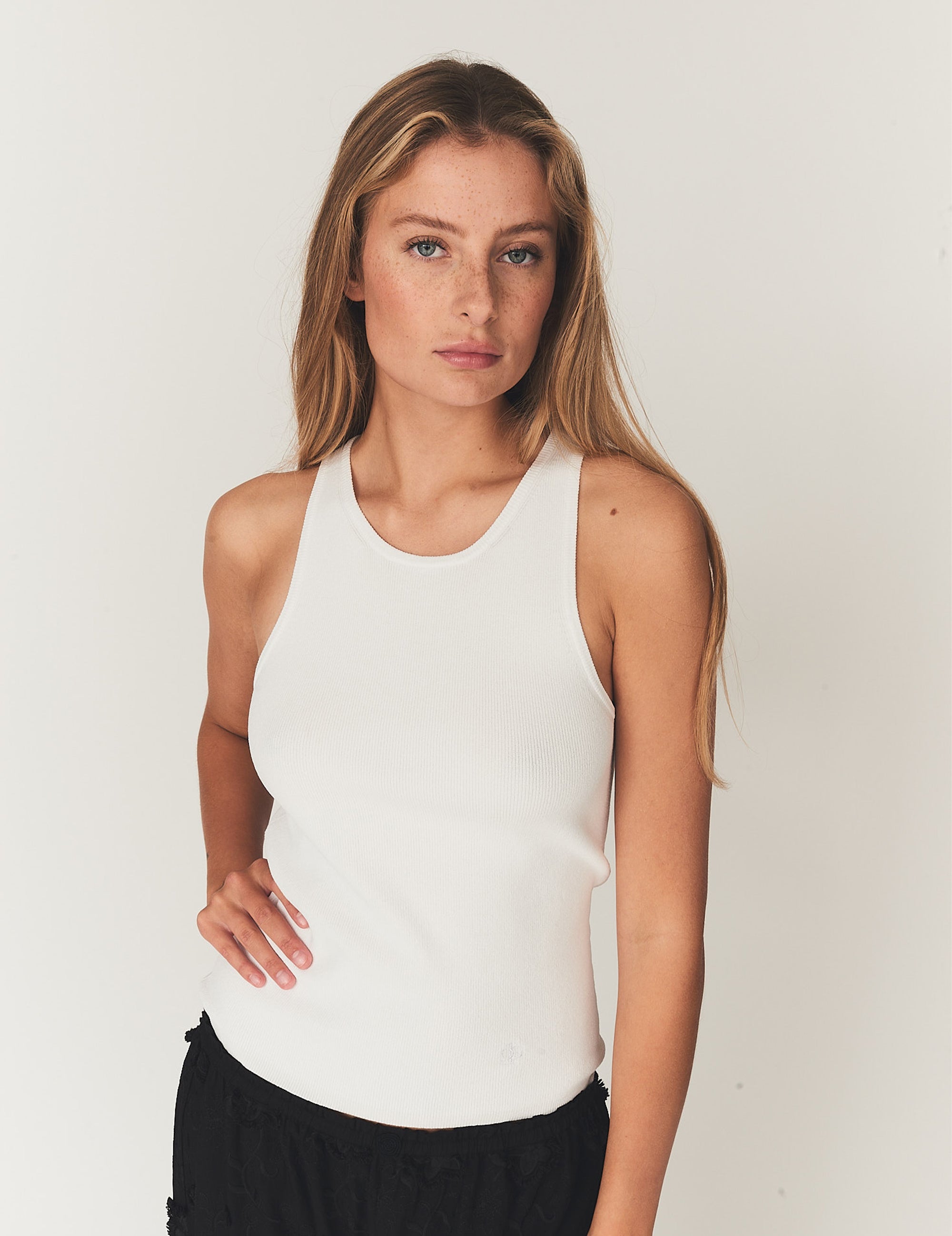 Madison Tank White 4 / White