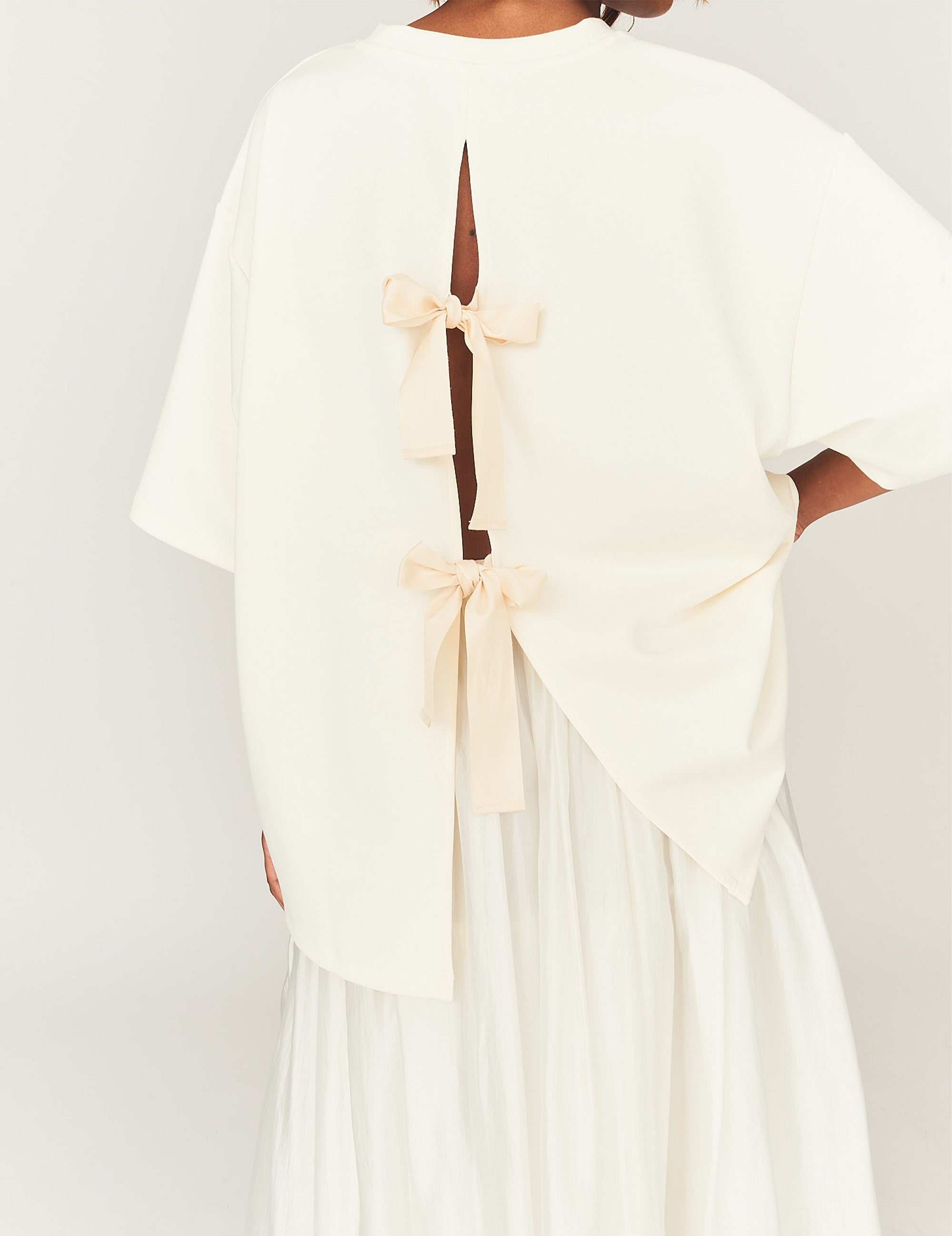 TG Bow Tee Cream OS / Cream