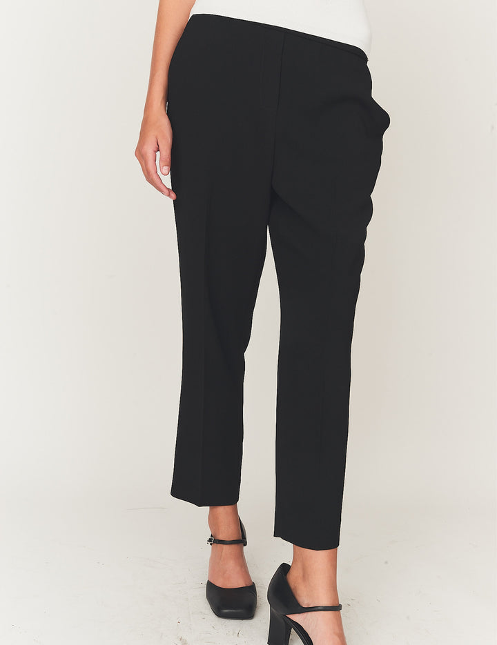 Crepe Pull On Black 4 / Black