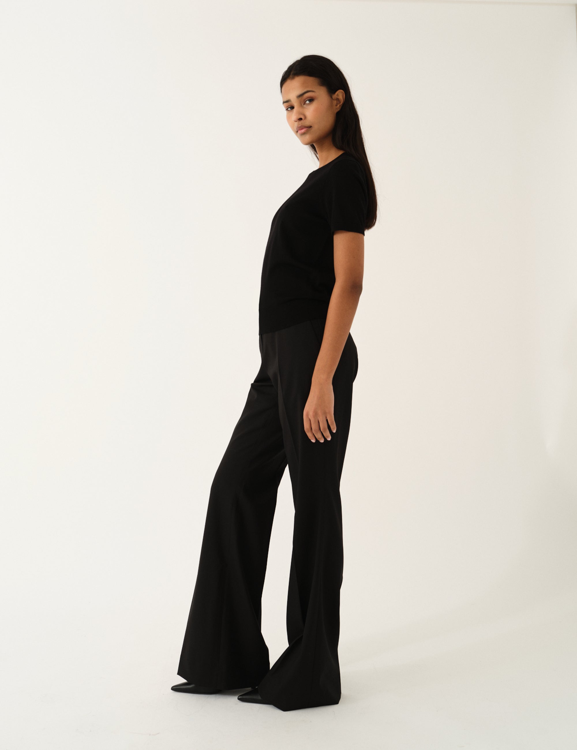 Crepe Wide Pants Cream 4 / Cream