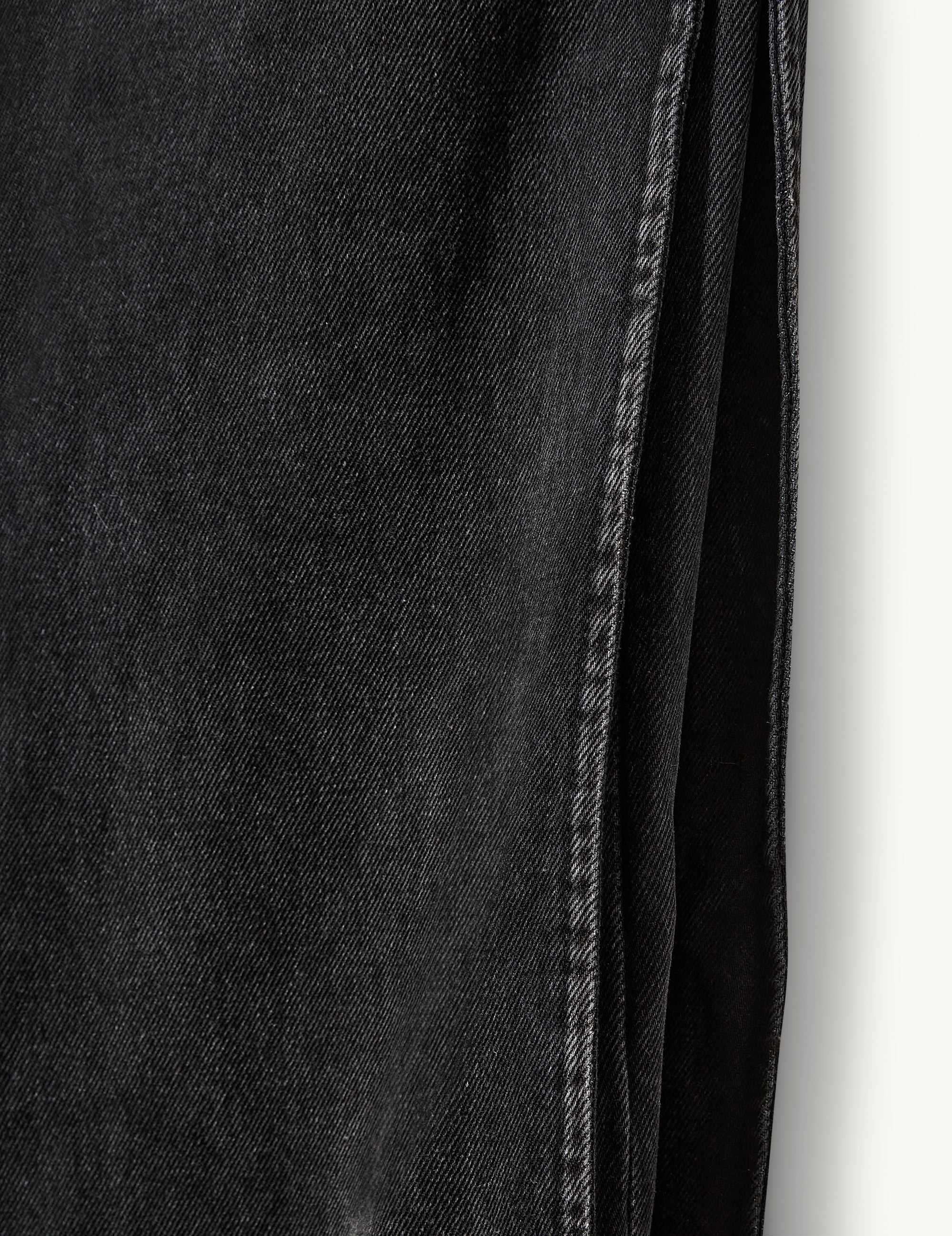 Darcy Barrel Jeans Washed Black Denim 24 / Washed Black Denim