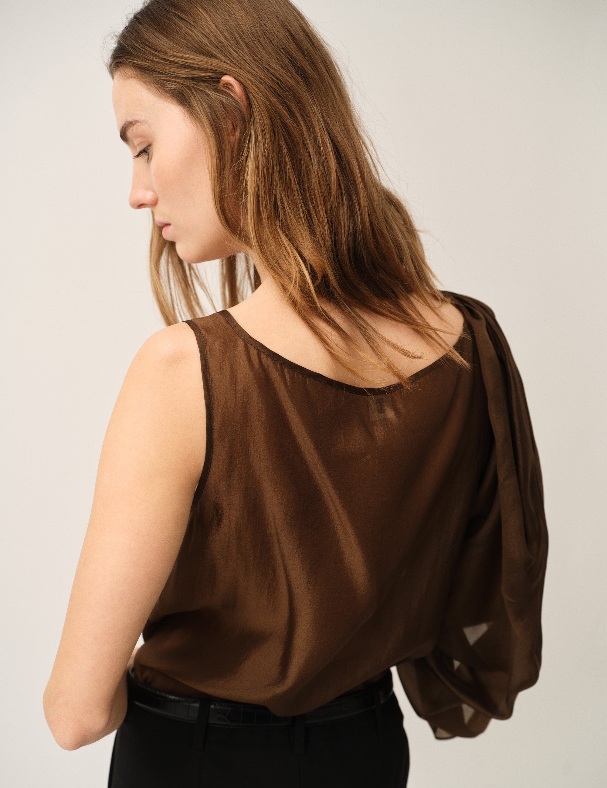 Gilian Drape Top Espresso 4 / Espresso