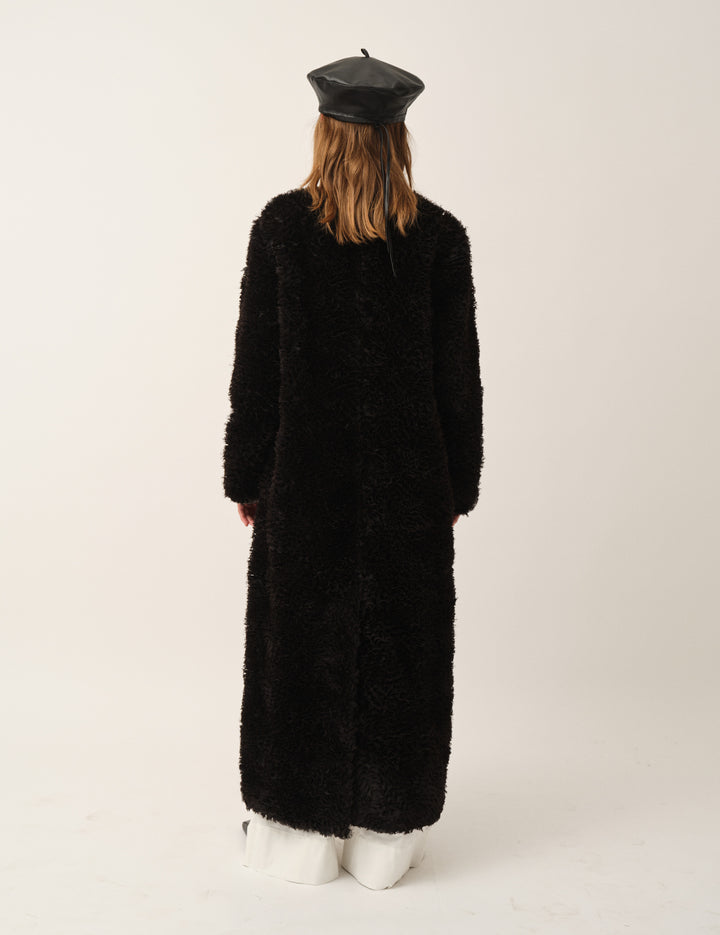 Hydra Coat Black 4 / Black