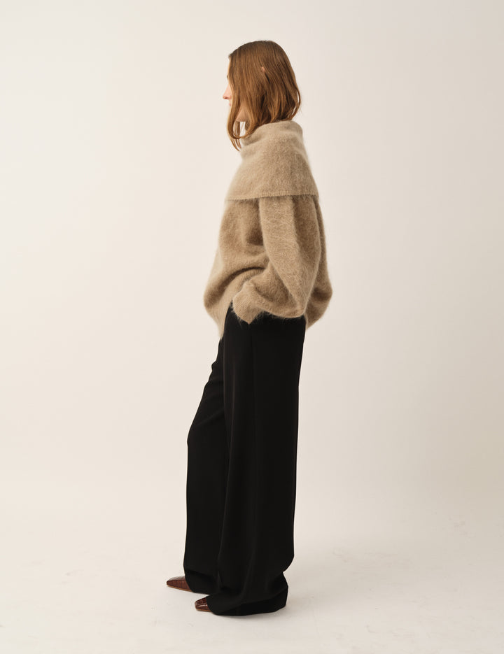 Roma Neck Sweater Raw 4 / Raw