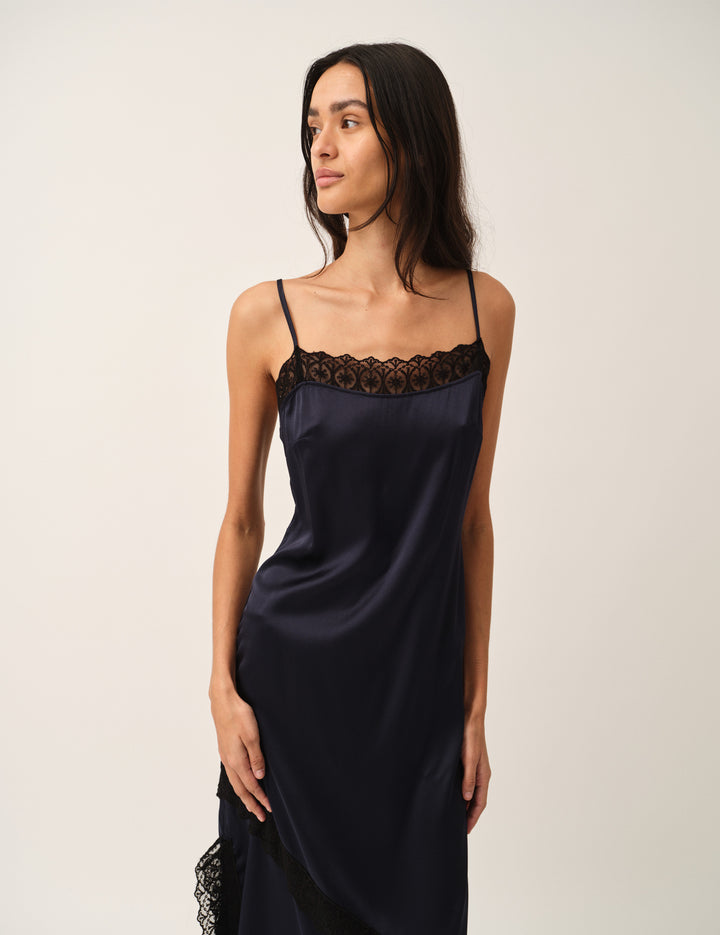 Cata Lace Dress Navy 4 / Navy