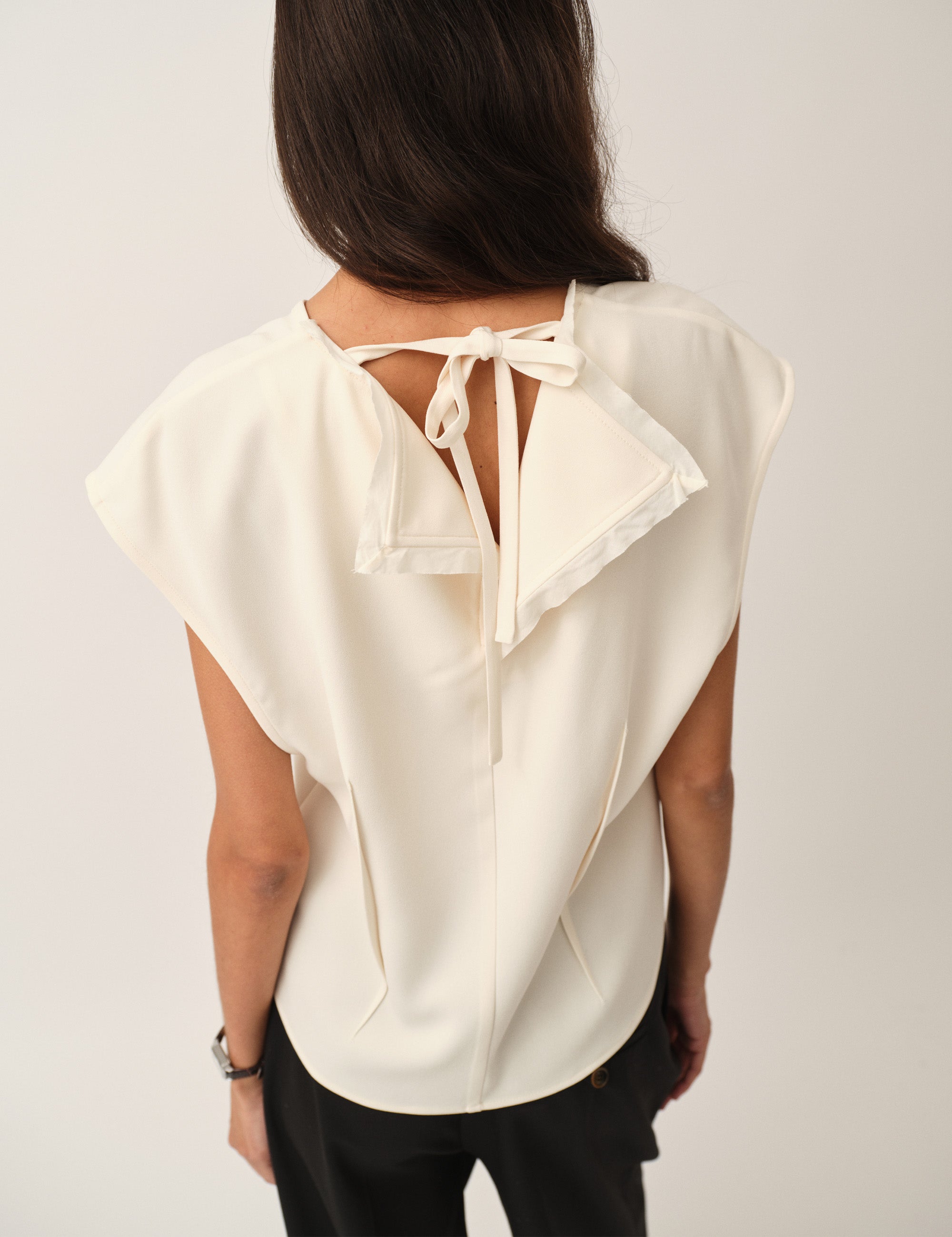 Crepe Back Blouse Cream 4 / Cream