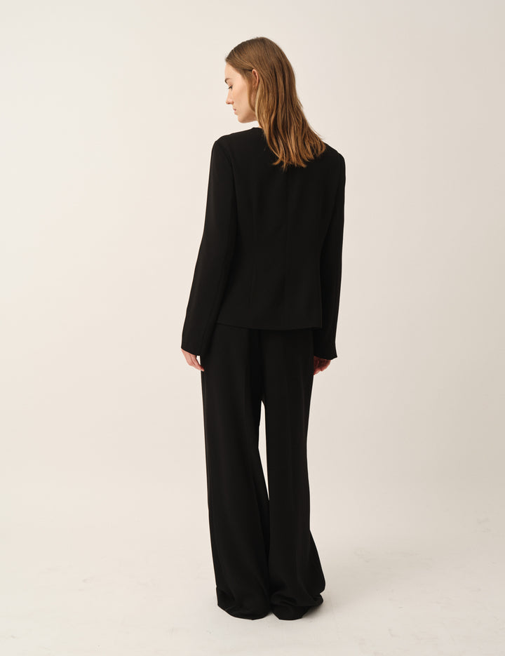 Crepe Slit Blouse Black 4 / Black