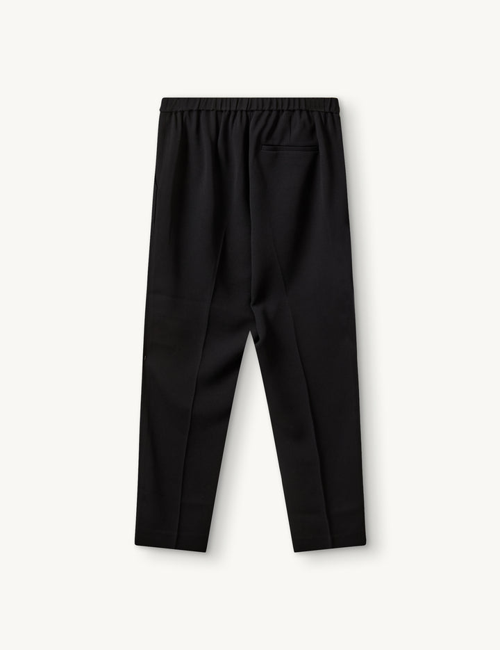 Crepe Pull On Black 4 / Black